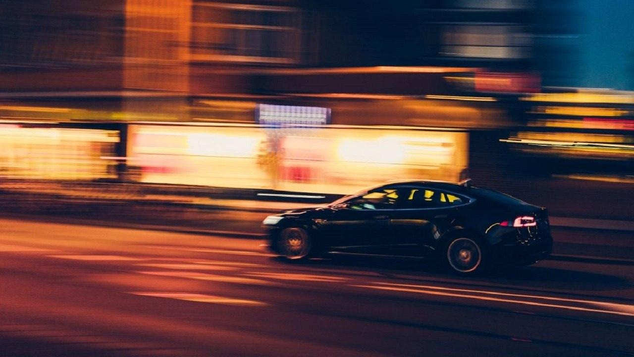 Испанский автоблогер нарушил закон и все ради контента